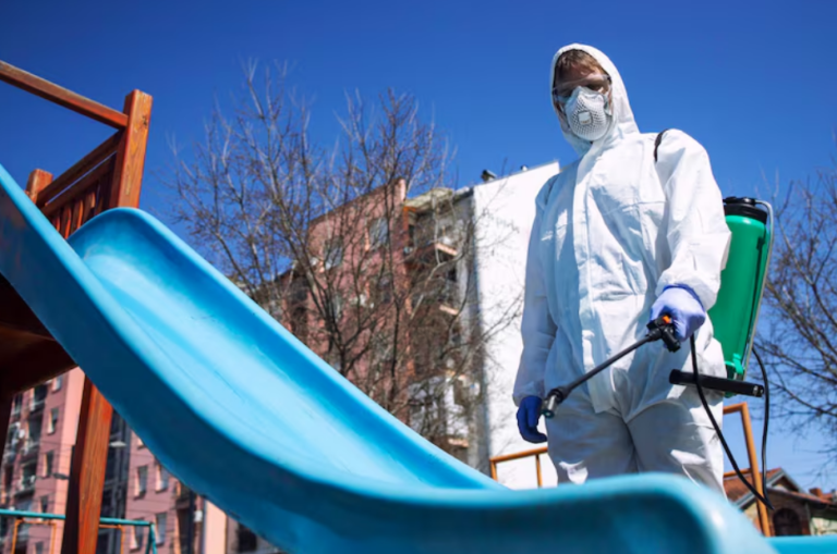 Pests That Thrive in Redmond’s Rural vs. Suburban Homes